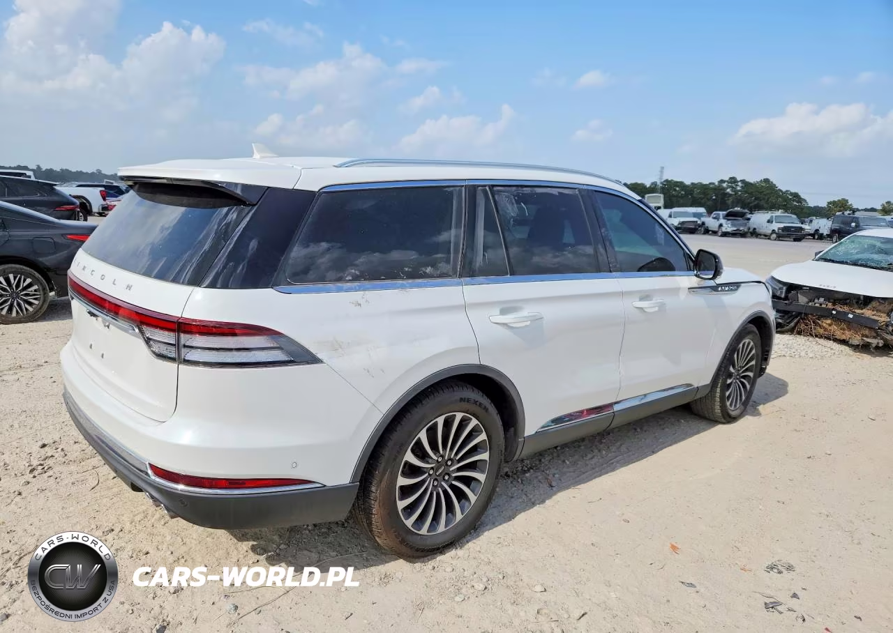 2022 Lincoln Aviator Reserve VIN:5LM5J7WC5NGL01934 - 3
