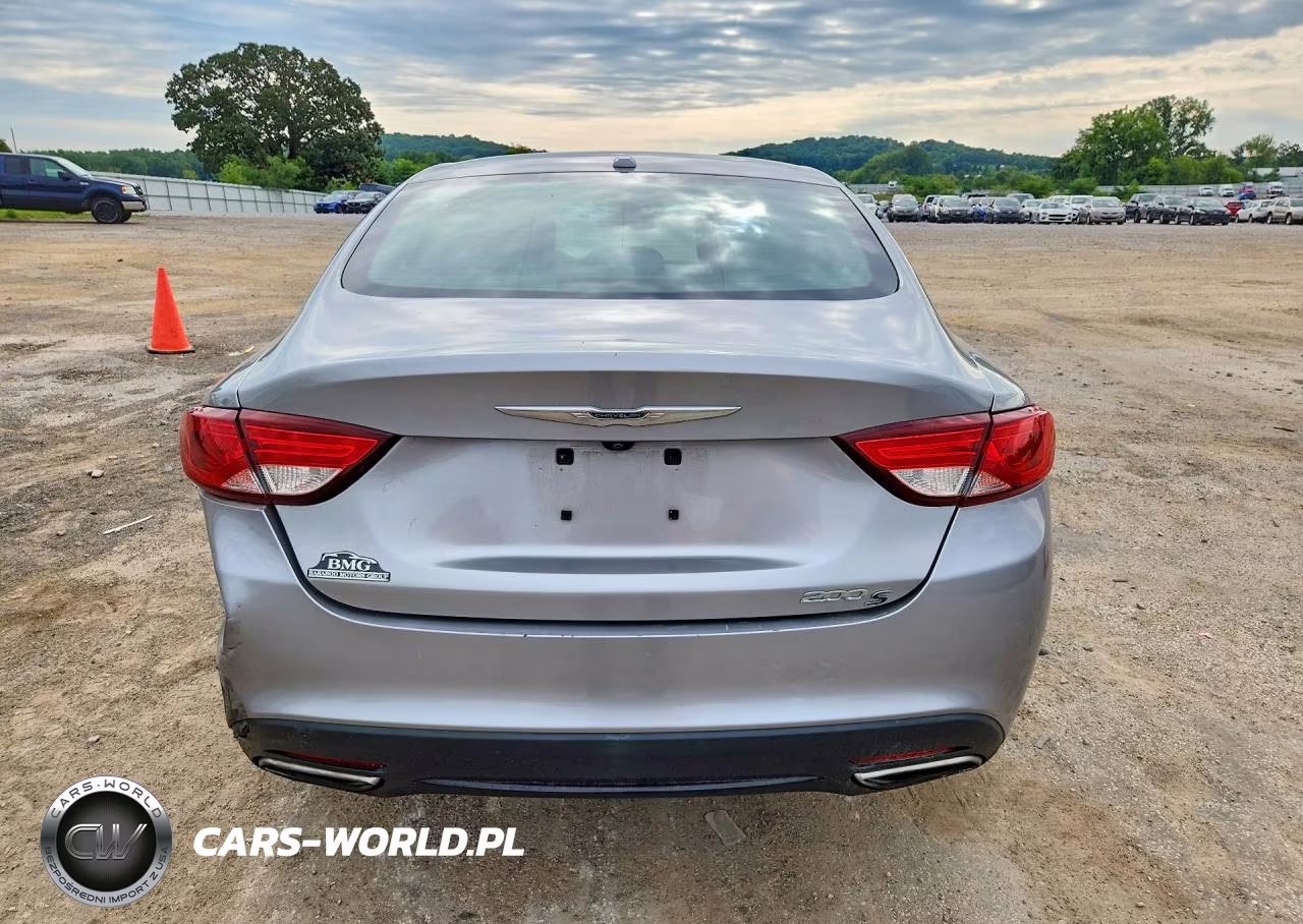 2016 Chrysler 200 S VIN:1C3CCCBB1GN118077 - 6