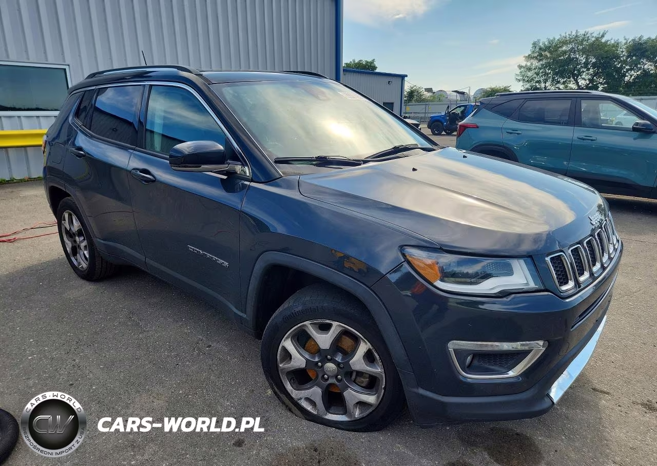 2018 Jeep Compass Limited VIN:3C4NJDCB7JT143992 - 4
