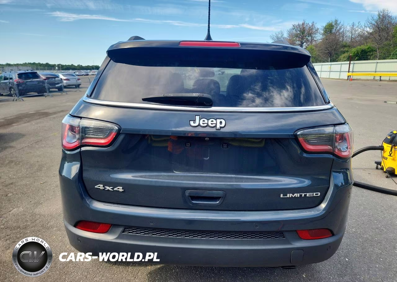 2018 Jeep Compass Limited VIN:3C4NJDCB7JT143992 - 6