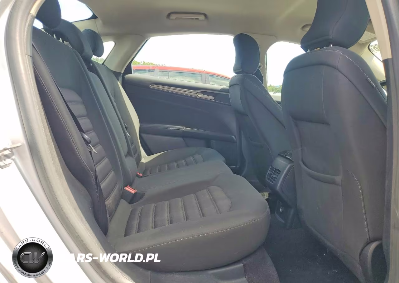 2017 Ford Fusion Se VIN:3FA6P0HD7HR256442 - 10