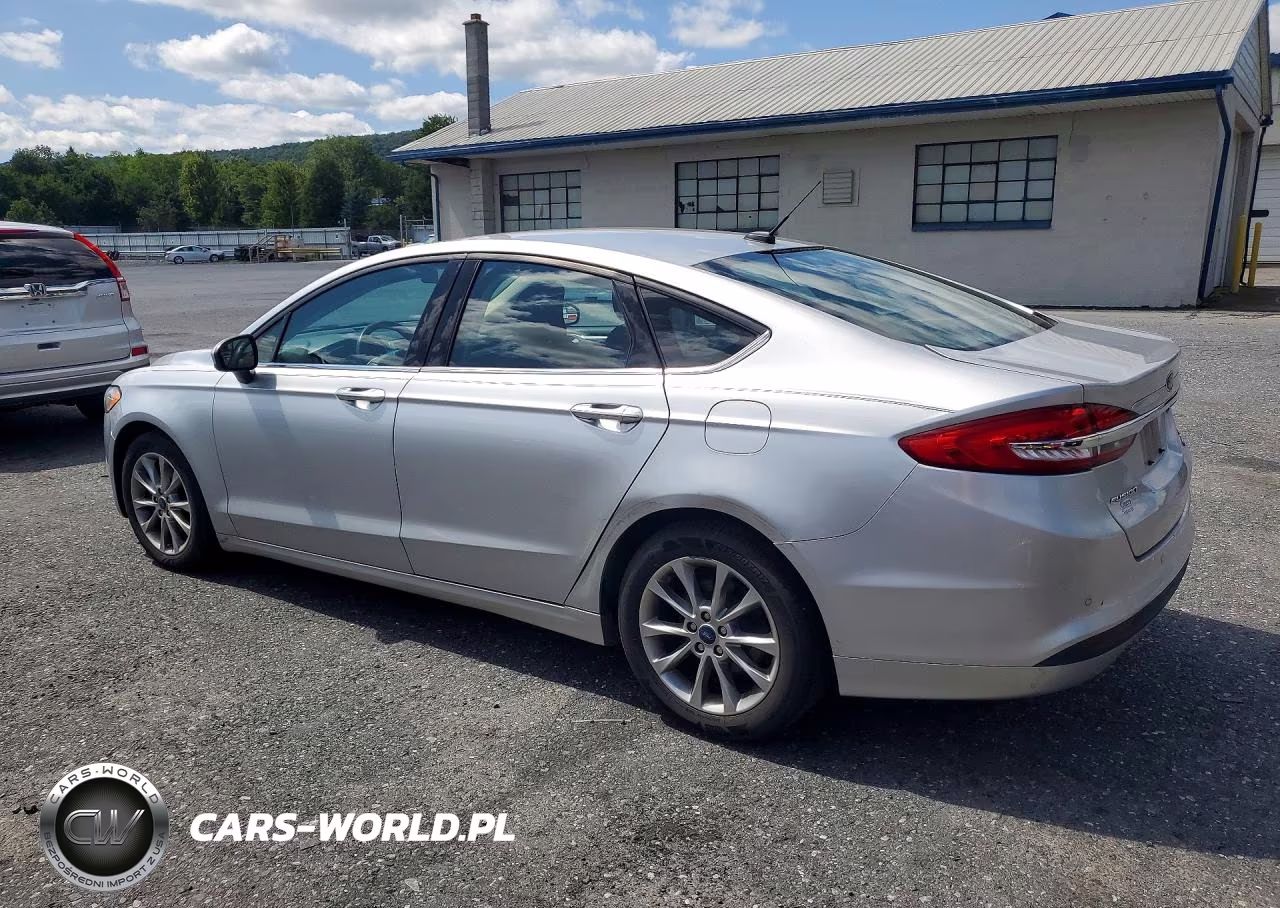 2017 Ford Fusion Se VIN:3FA6P0HD7HR256442 - 2