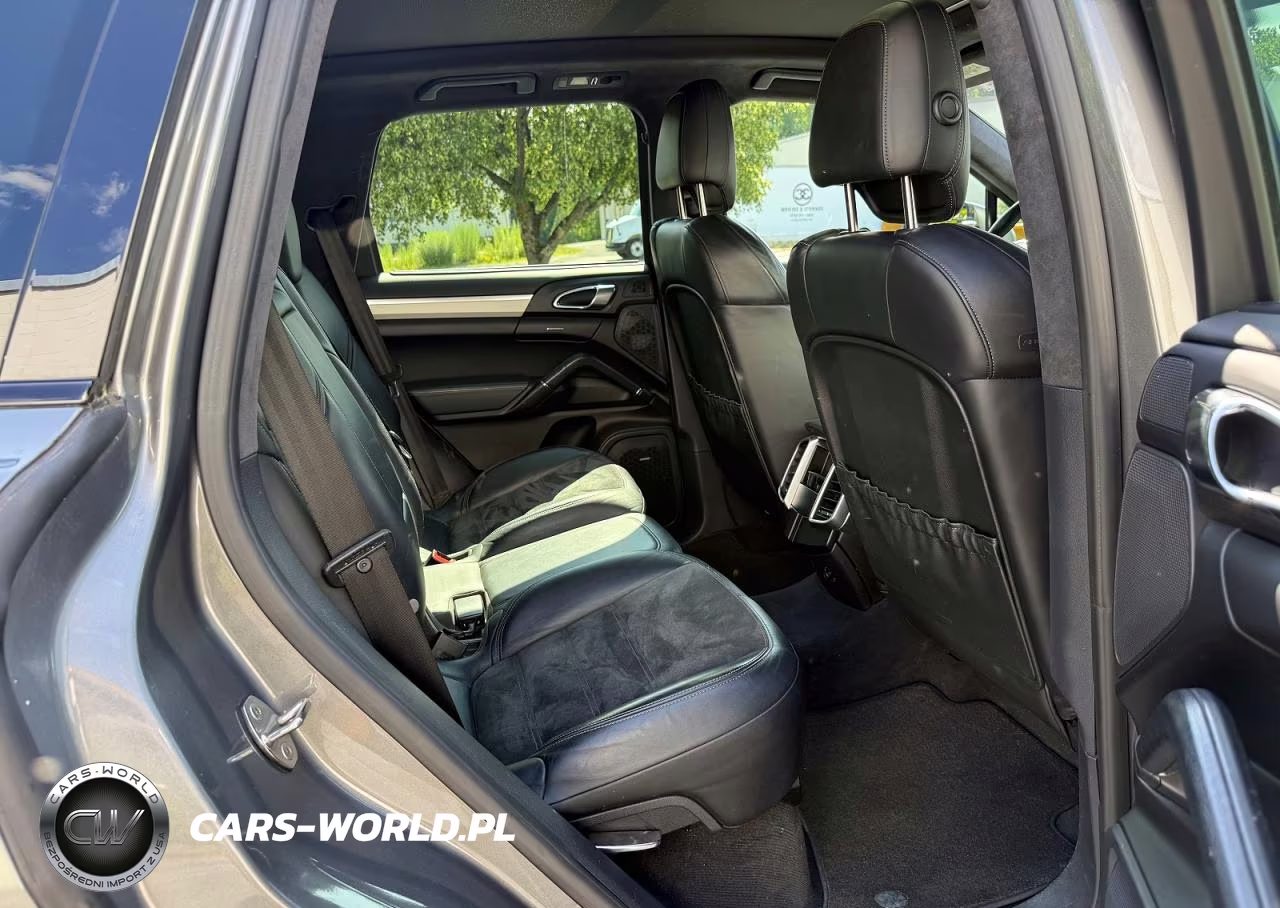 2013 Porsche Cayenne Gts VIN:WP1AD2A20DLA78351 - 6