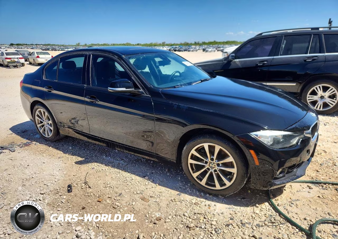 2017 BMW 320 I VIN:WBA8E1G35HNU18642 - 4