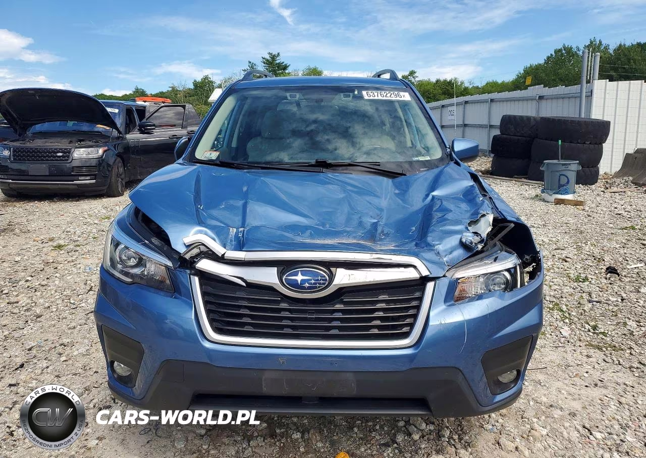 2019 Subaru Forester Premium VIN:JF2SKAEC2KH454073 - 5