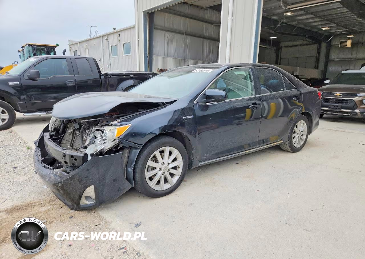 2014 Toyota Camry Hybrid – zdjęcie 1 z 12