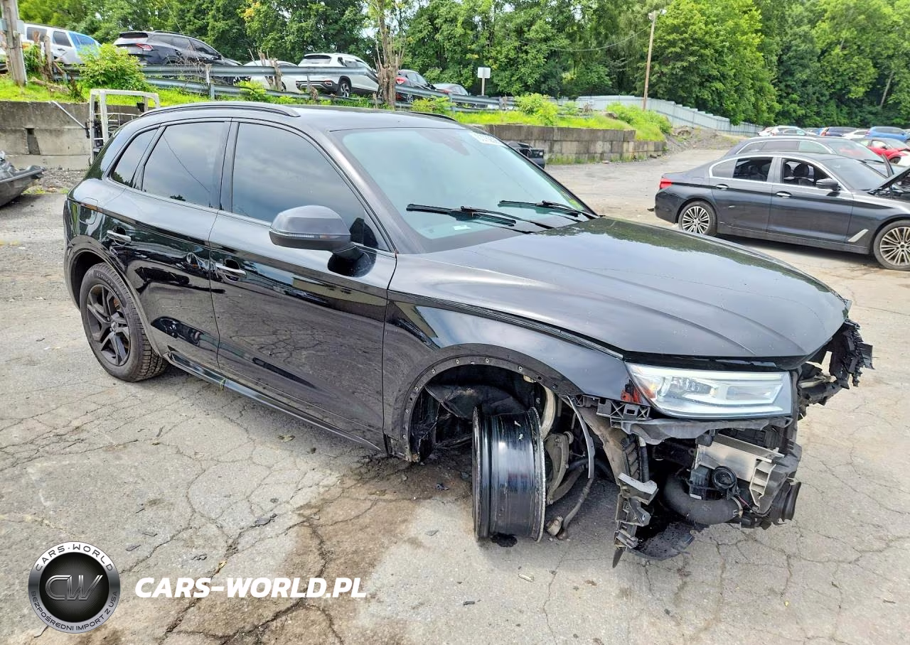 2019 Audi Q5 Premium VIN:WA1ANAFY9K2052771 - 4