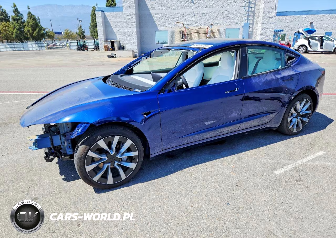 2024 Tesla Model 3 VIN:5YJ3E1EA1RF864365 - 1