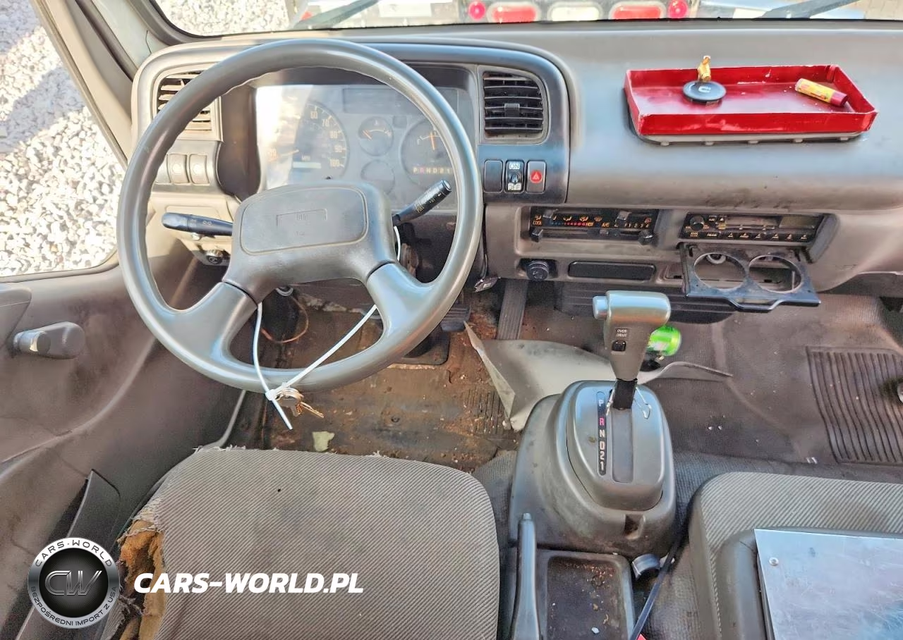 2004 GMC W3500 W35042 VIN:J8DB4B14447002520 - 8