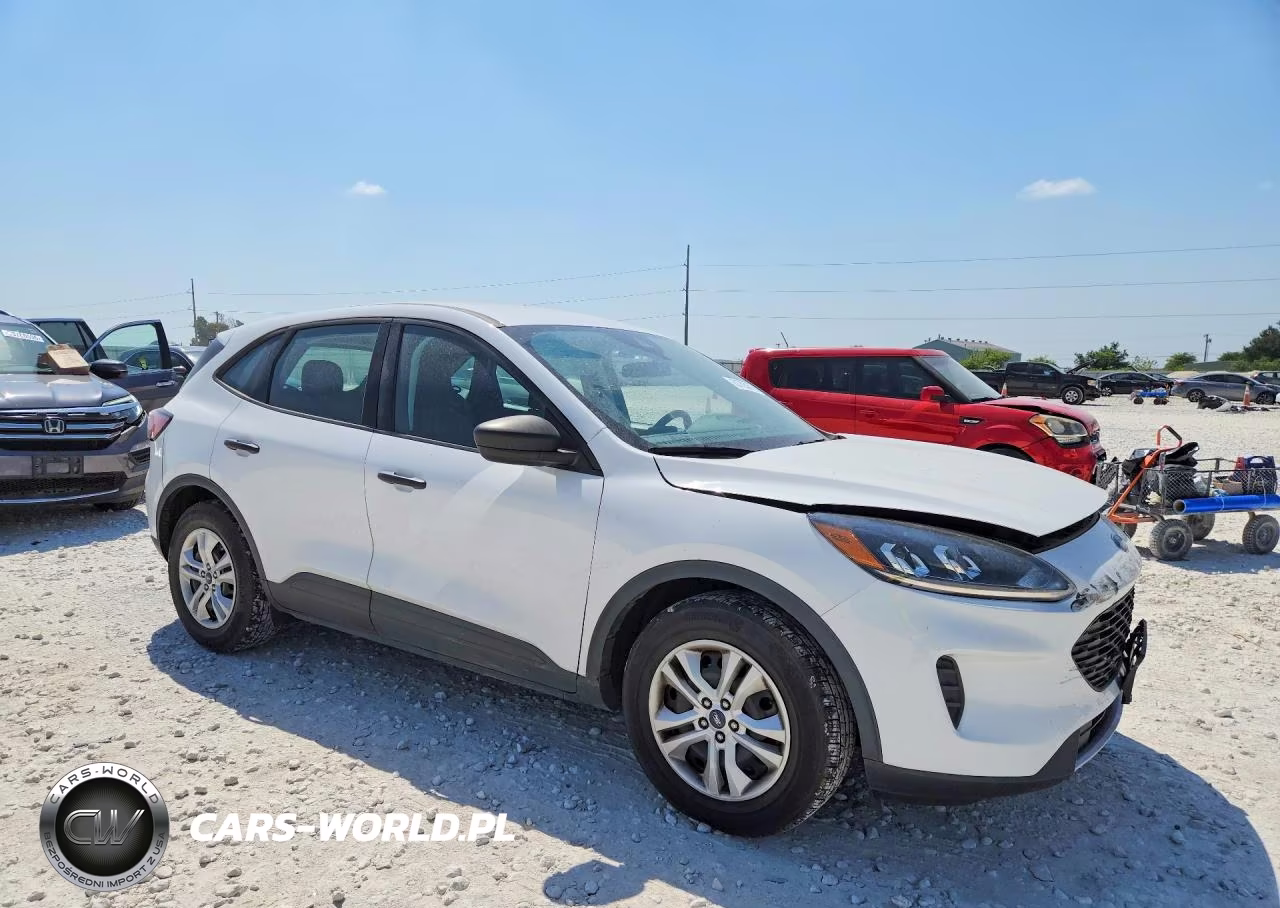 2021 Ford Escape S VIN:1FMCU0F60MUA77779 - 4