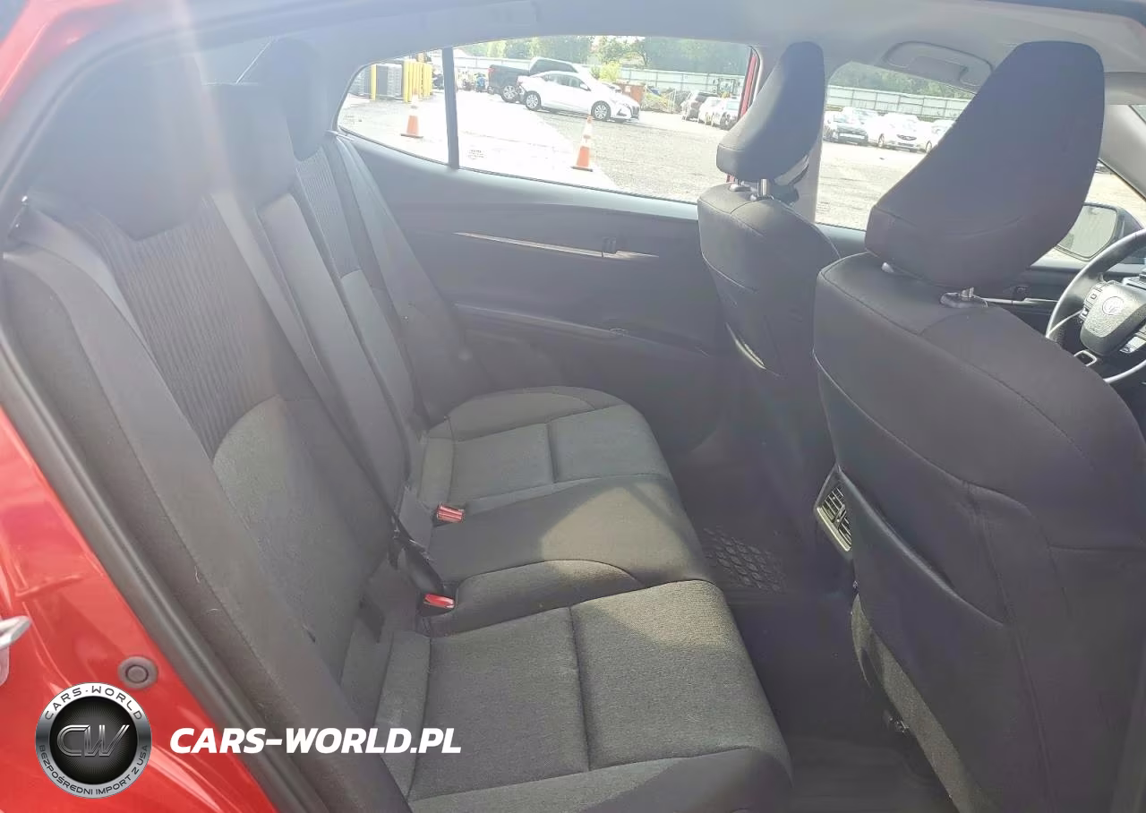 2025 Toyota Camry Le VIN:4T1DAACK8SU045776 - 10
