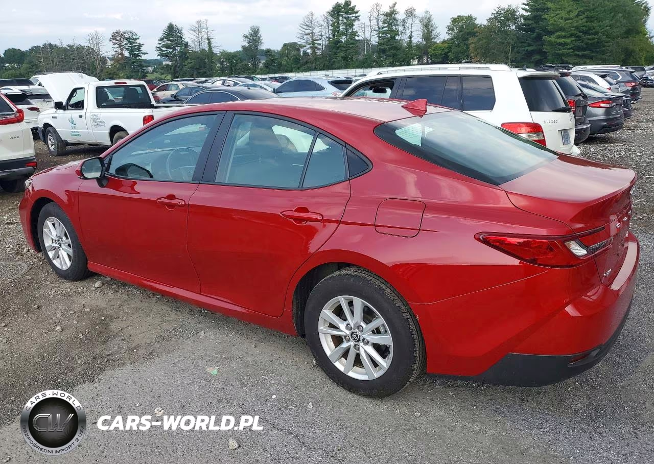 2025 Toyota Camry Le VIN:4T1DAACK8SU045776 - 2