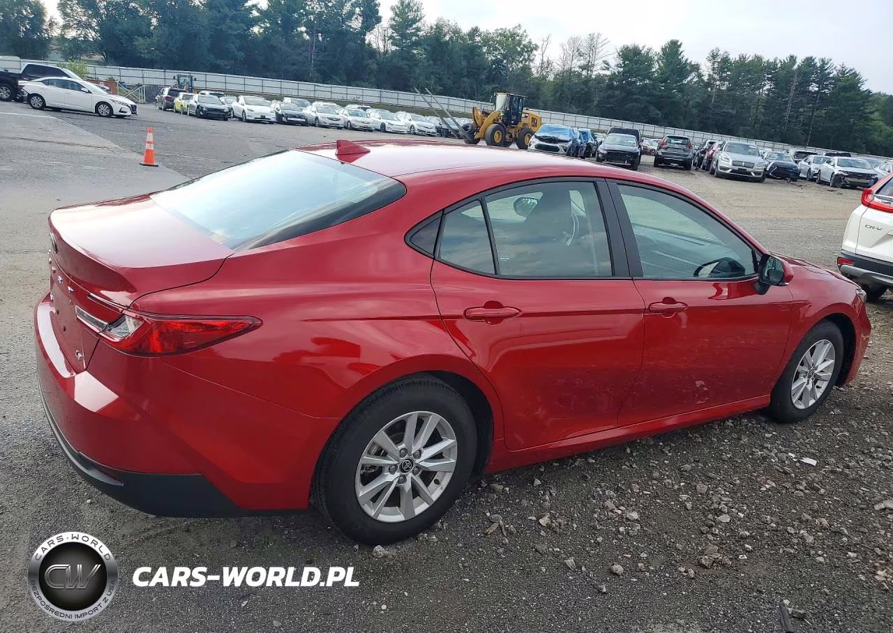 2025 Toyota Camry Le VIN:4T1DAACK8SU045776 - 3