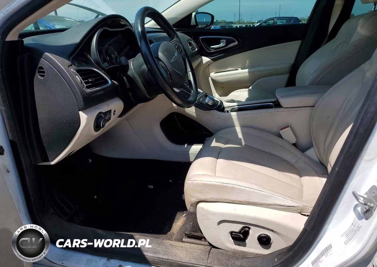 2015 Chrysler 200 C VIN:1C3CCCCB4FN500360 - 7