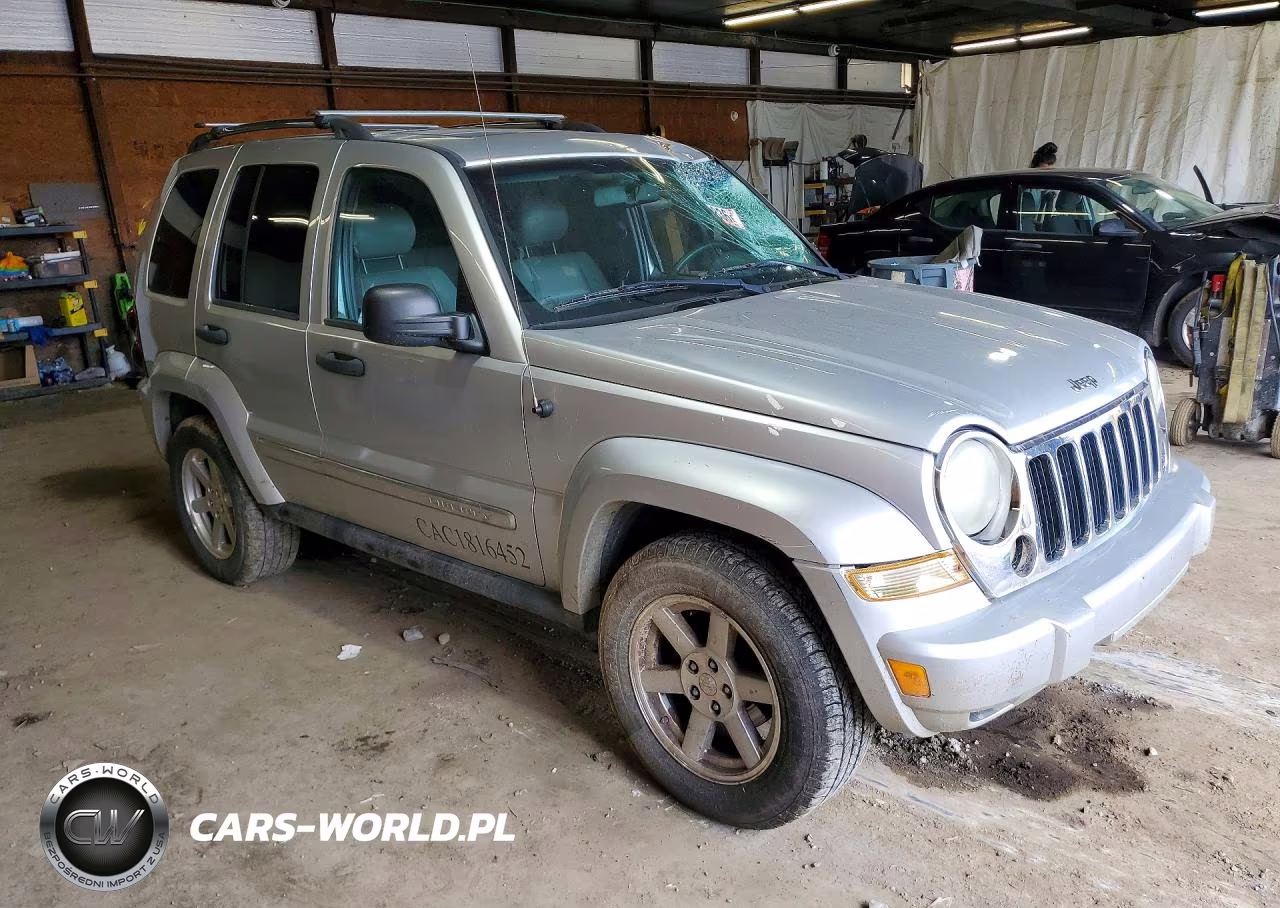 2007 Jeep Liberty Limited VIN:1J8GL58K87W721515 - 4