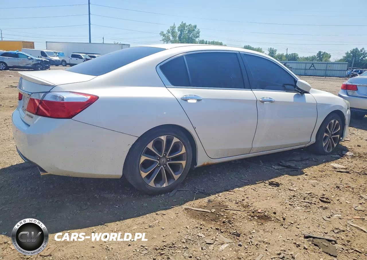 2015 Honda Accord Sport VIN:1HGCR2F51FA151175 - 3