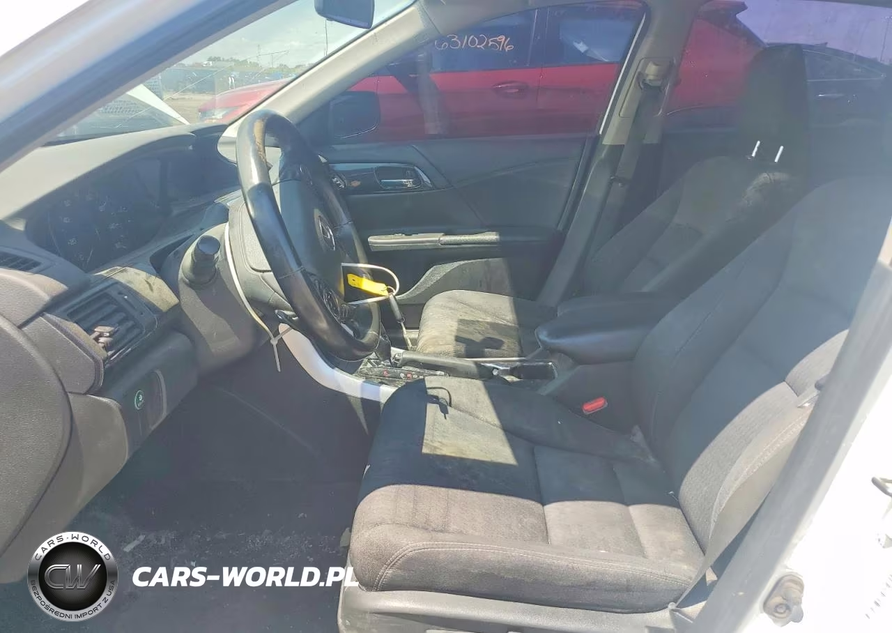 2015 Honda Accord Sport VIN:1HGCR2F51FA151175 - 7