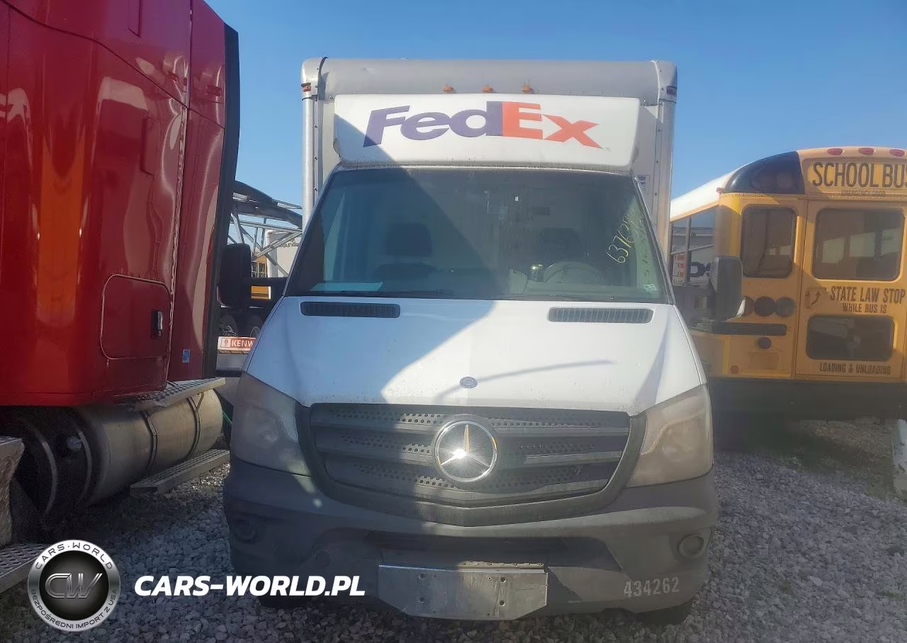 2014 Mercedes-Benz Sprinter Delivery Truck VIN:WDAPF4DC2E9576395 - 5