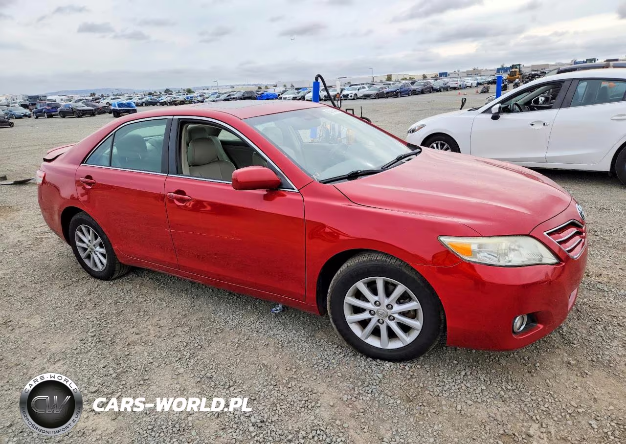 2011 Toyota Camry Xle VIN:4T4BF3EK6BR142580 - 4