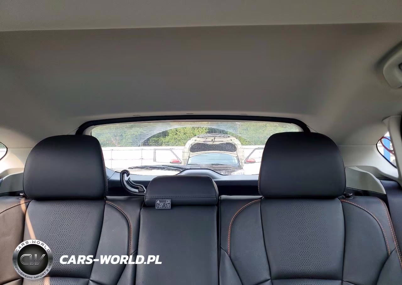 2018 Subaru Crosstrek Limited VIN:JF2GTALC3JH260799 - 10