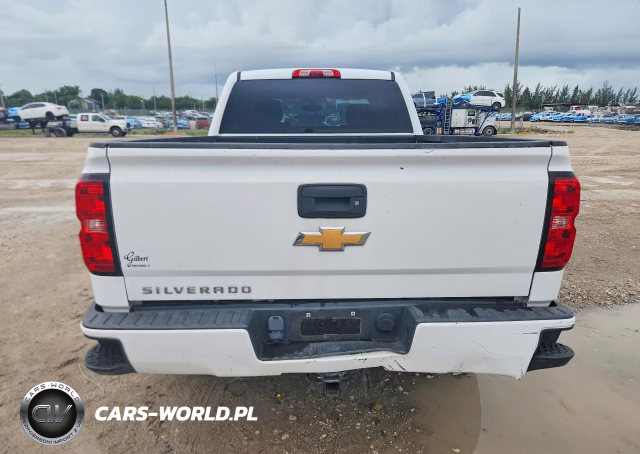 2018 Chevrolet Silverado C1500 Custom VIN:1GCRCPEH3JZ340682 - 6