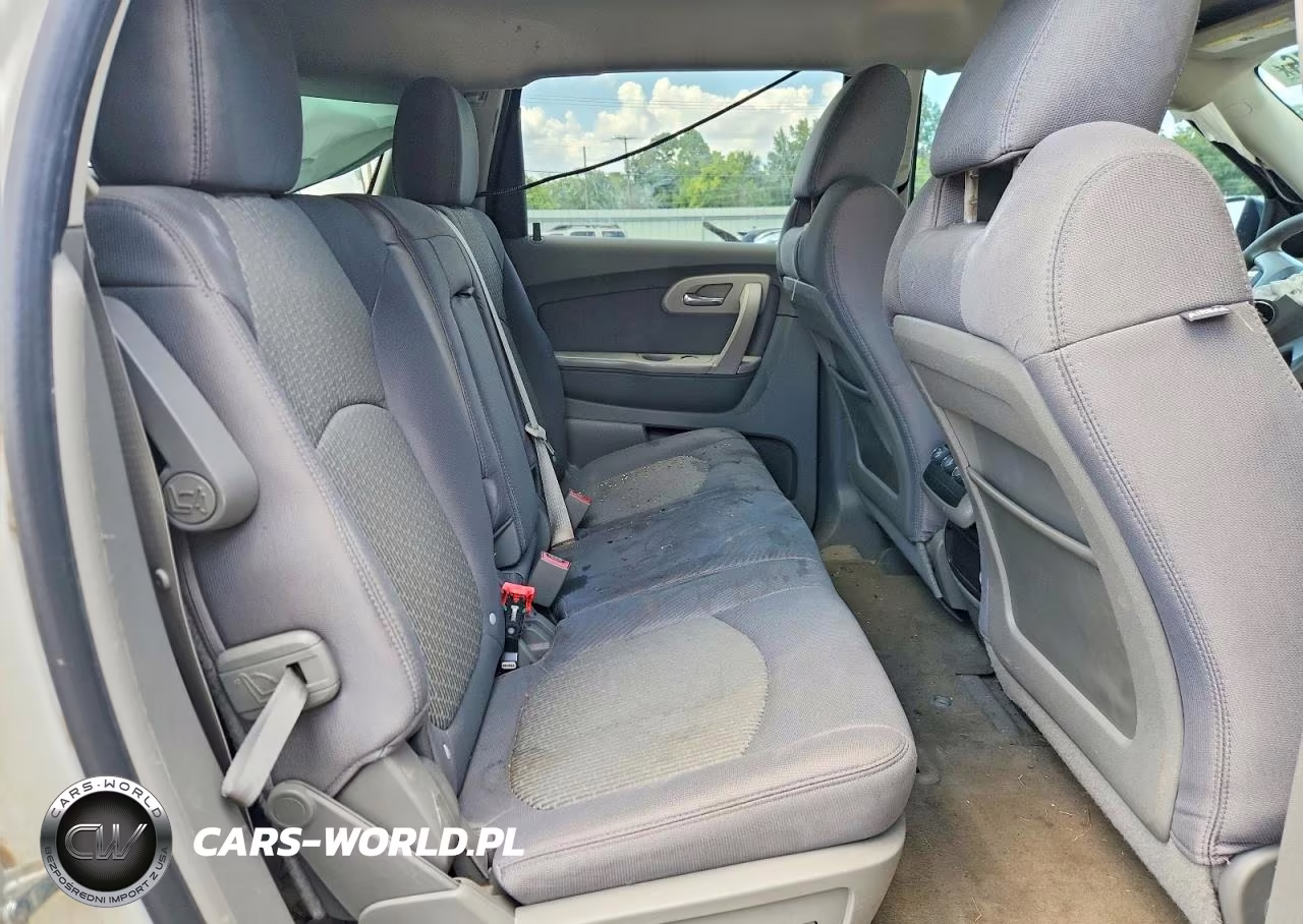 2012 Chevrolet Traverse Ls VIN:1GNKREED5CJ407938 - 11