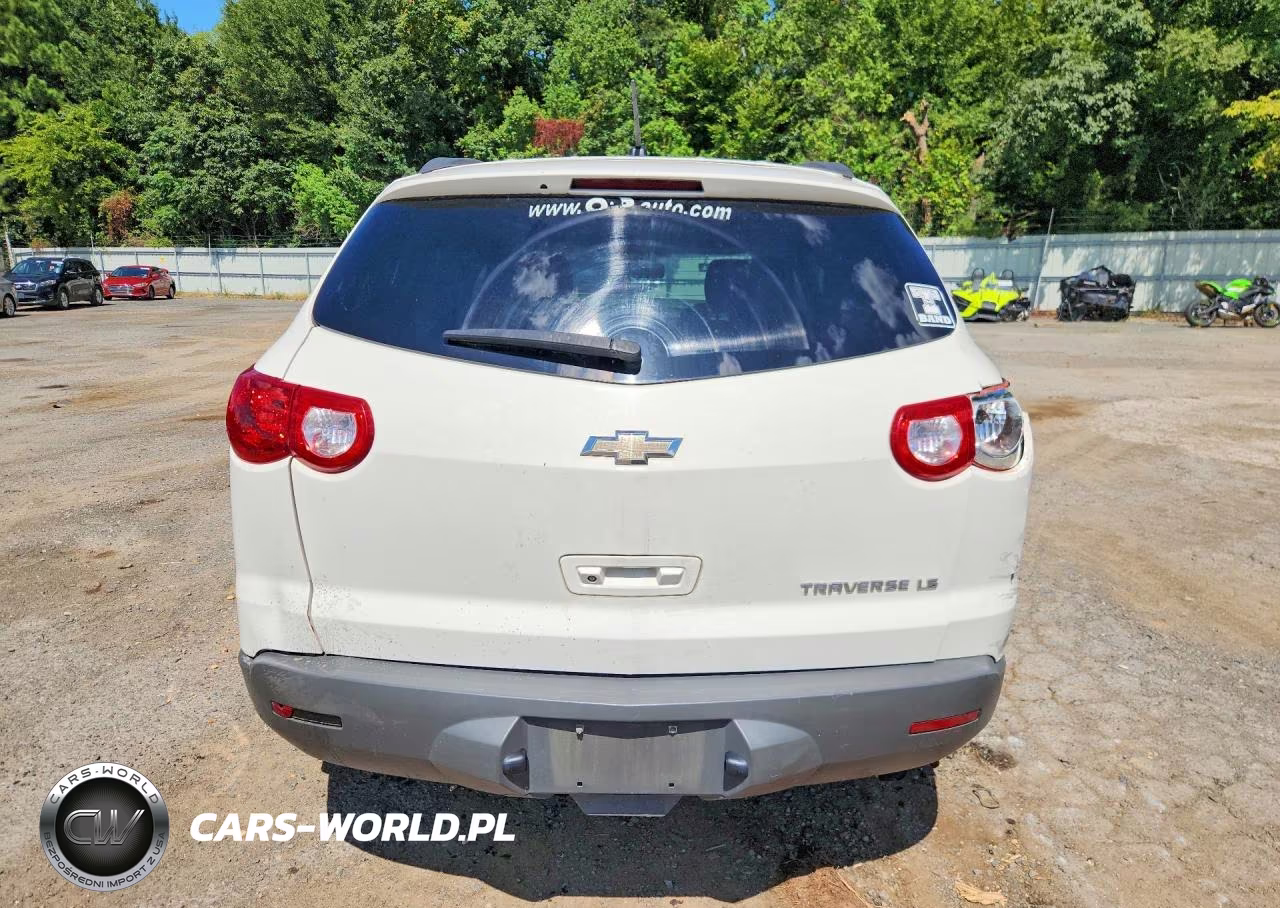 2012 Chevrolet Traverse Ls VIN:1GNKREED5CJ407938 - 6