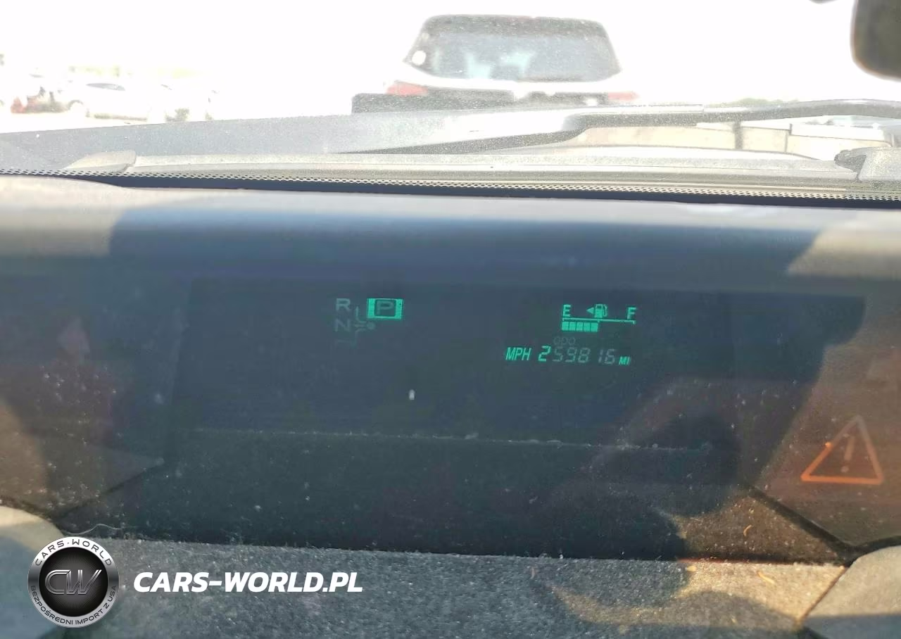 2008 Toyota Prius Touring VIN:JTDKB20UX83361053 - 9