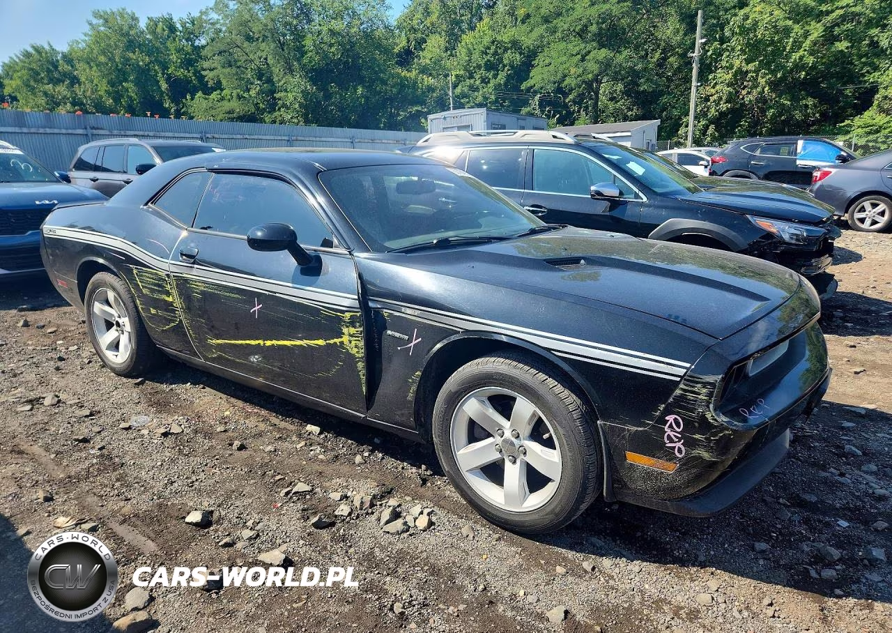 2012 Dodge Challenger Sxt VIN:2C3CDYAG9CH243998 - 4