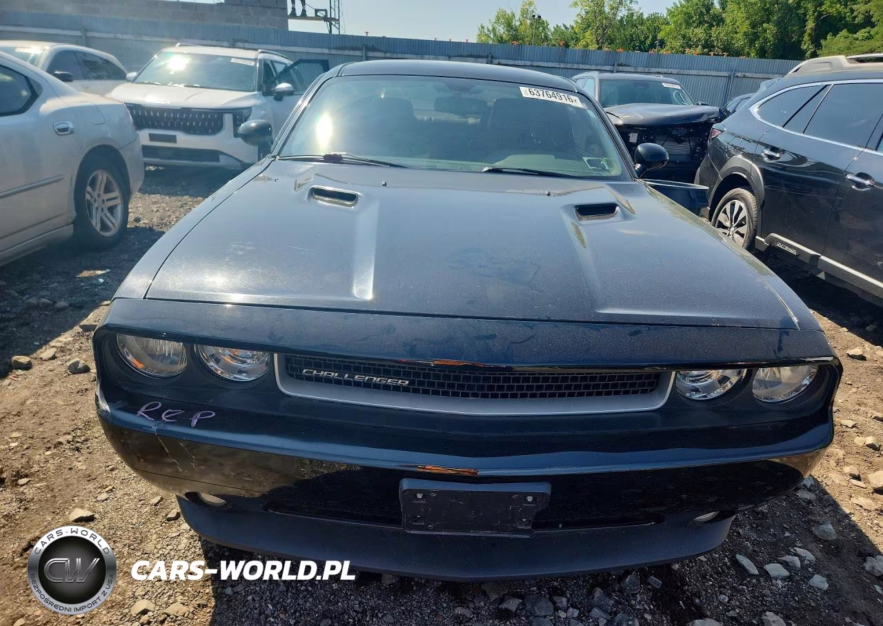 2012 Dodge Challenger Sxt VIN:2C3CDYAG9CH243998 - 5