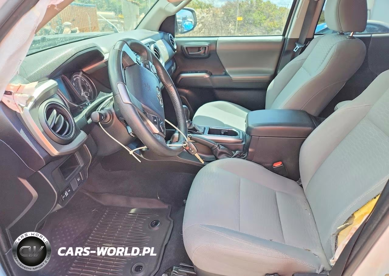 2019 Toyota Tacoma Sr VIN:5TFAX5GN2KX159787 - 7