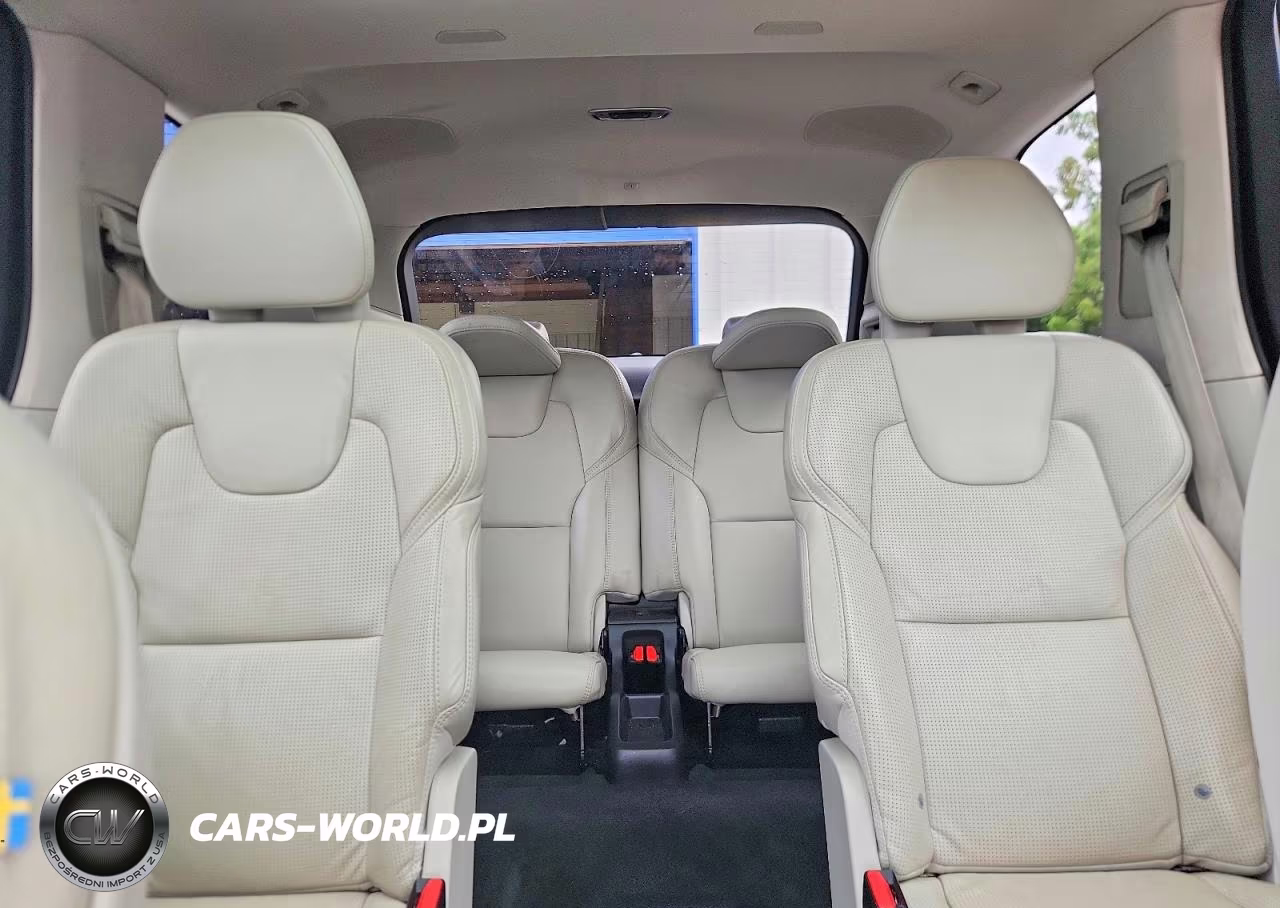 2021 Volvo Xc90 T6 Inscription VIN:YV4A221L4M1698936 - 10