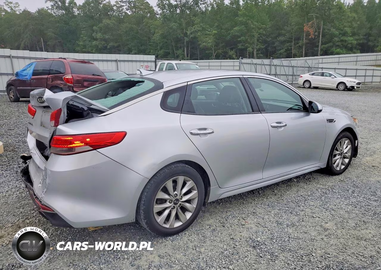 2016 Kia Optima Ex VIN:5XXGU4L3XGG108666 - 3