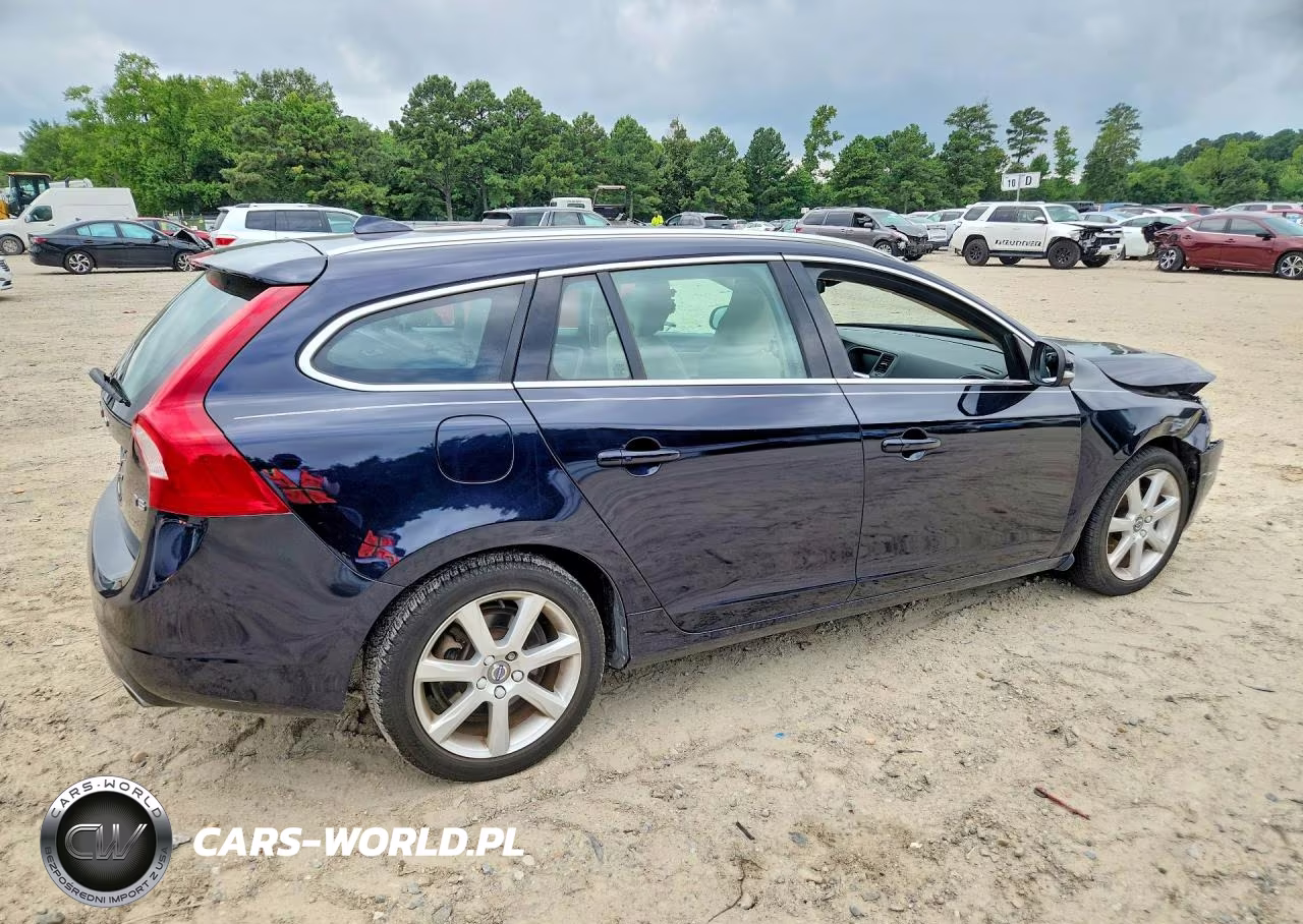 2017 Volvo V60 T5 Premier VIN:YV140MEK3H1364139 - 3