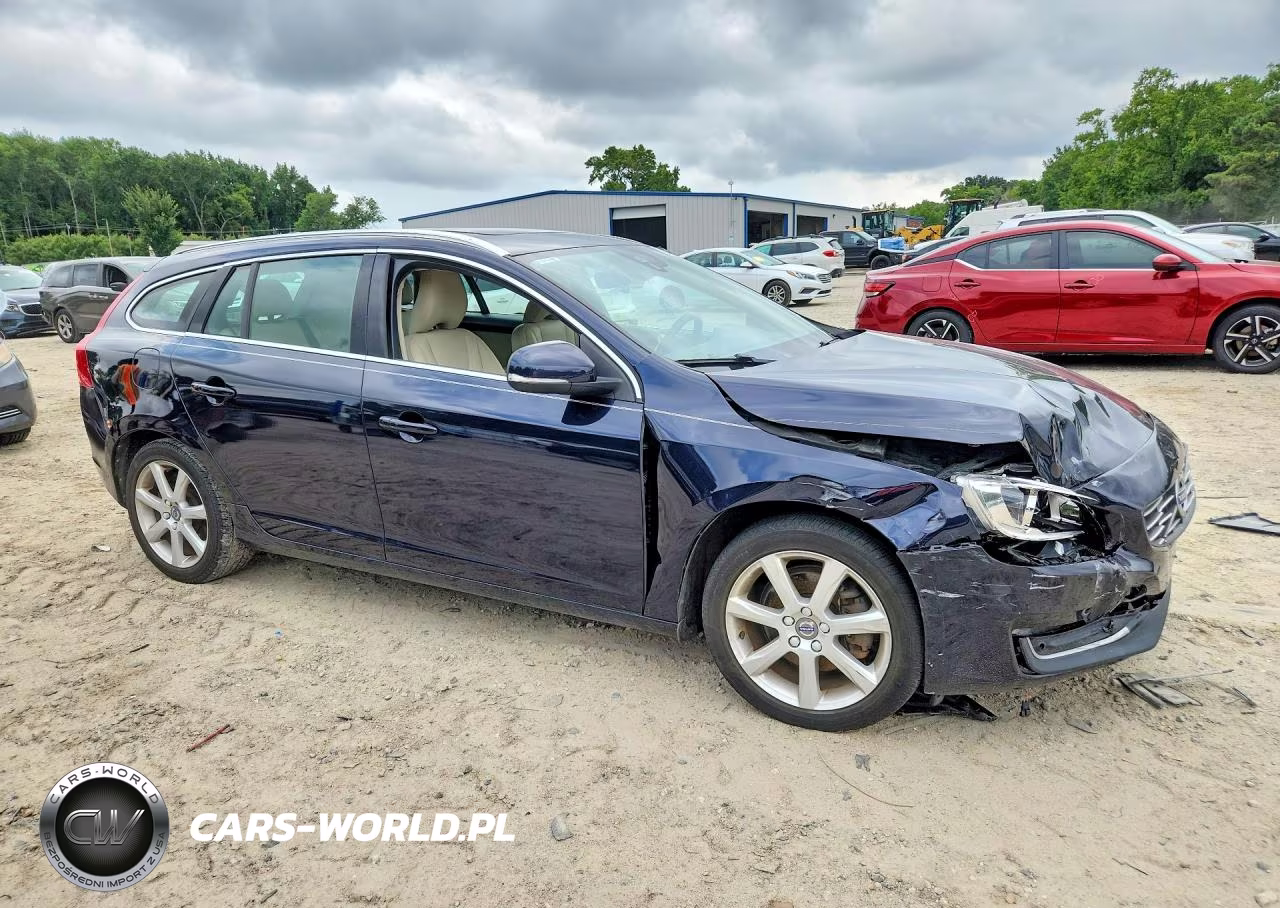 2017 Volvo V60 T5 Premier VIN:YV140MEK3H1364139 - 4