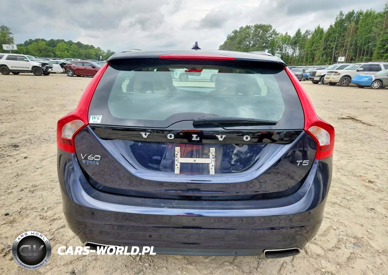 2017 Volvo V60 T5 Premier VIN:YV140MEK3H1364139 - 6