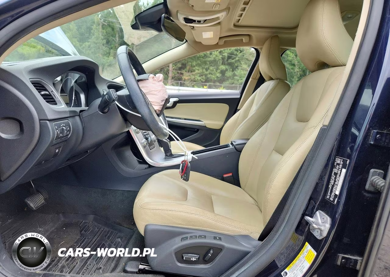 2017 Volvo V60 T5 Premier VIN:YV140MEK3H1364139 - 7