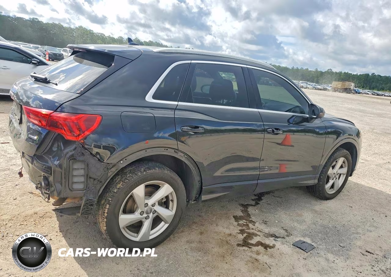 2020 Audi Q3 Premium VIN:WA1AECF34L1078394 - 3