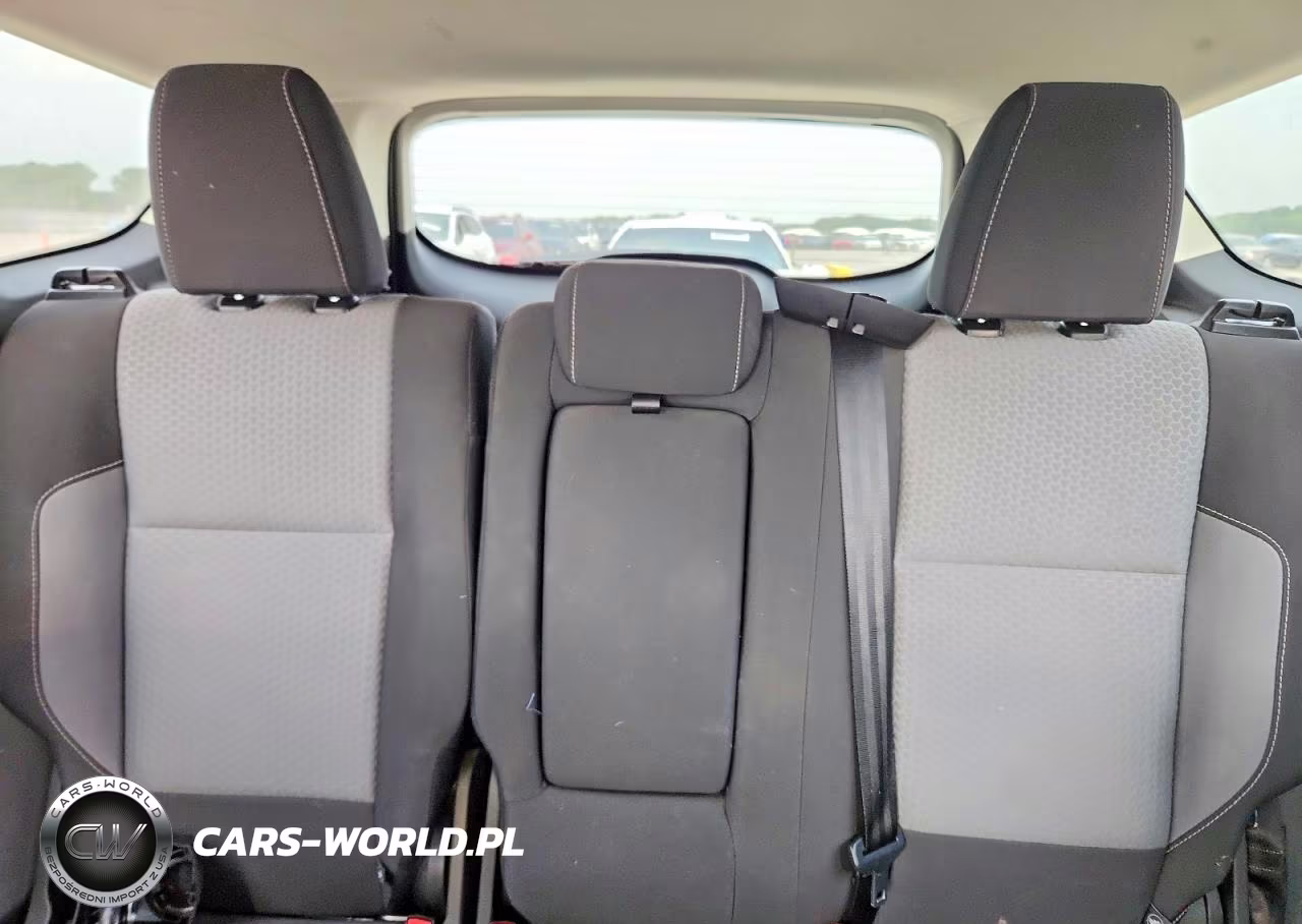 2017 Ford Escape Se VIN:1FMCU9G93HUB67432 - 10