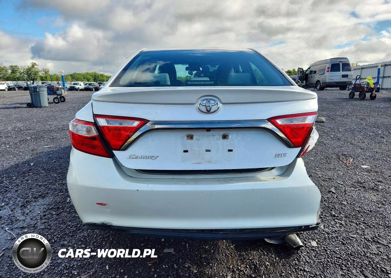 2016 Toyota Camry Se VIN:4T1BF1FK4GU236140 - 6
