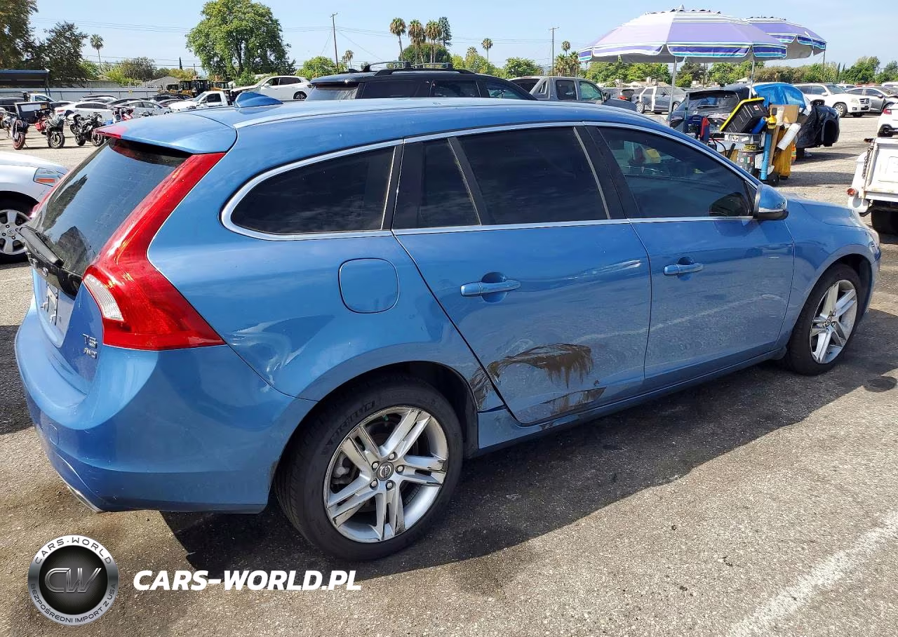 2015 Volvo V60 Premier VIN:YV1612SB5F1190957 - 3