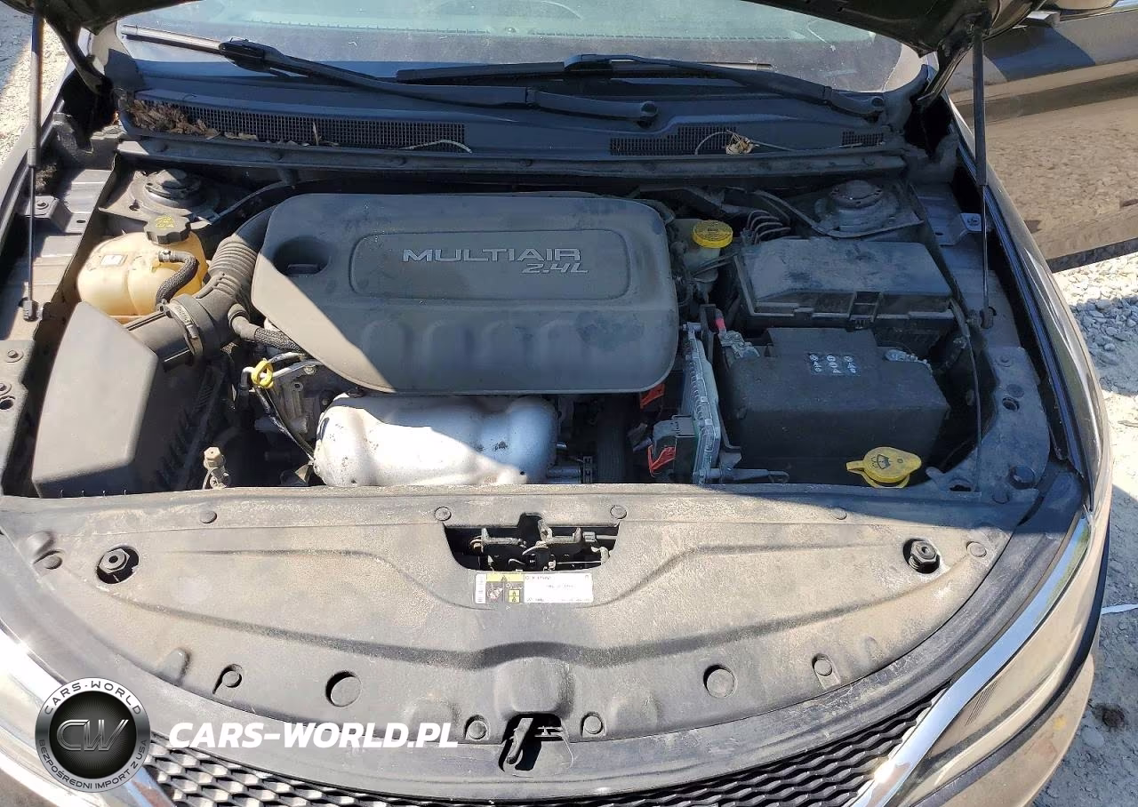 2015 Chrysler 200 Limited VIN:1C3CCCAB9FN634817 - 11