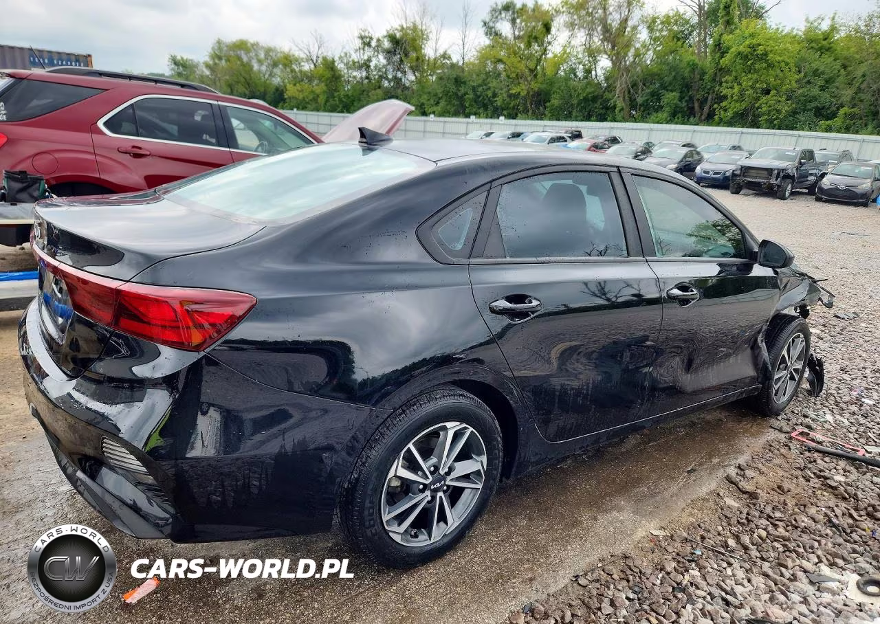 2022 Kia Forte Lxs VIN:3KPF24ADXNE503868 - 3