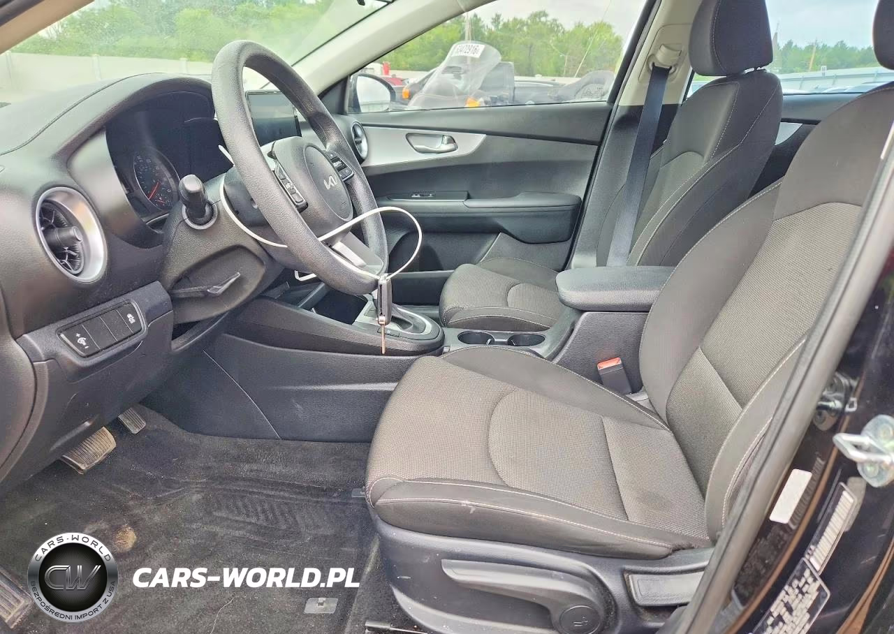 2022 Kia Forte Lxs VIN:3KPF24ADXNE503868 - 7