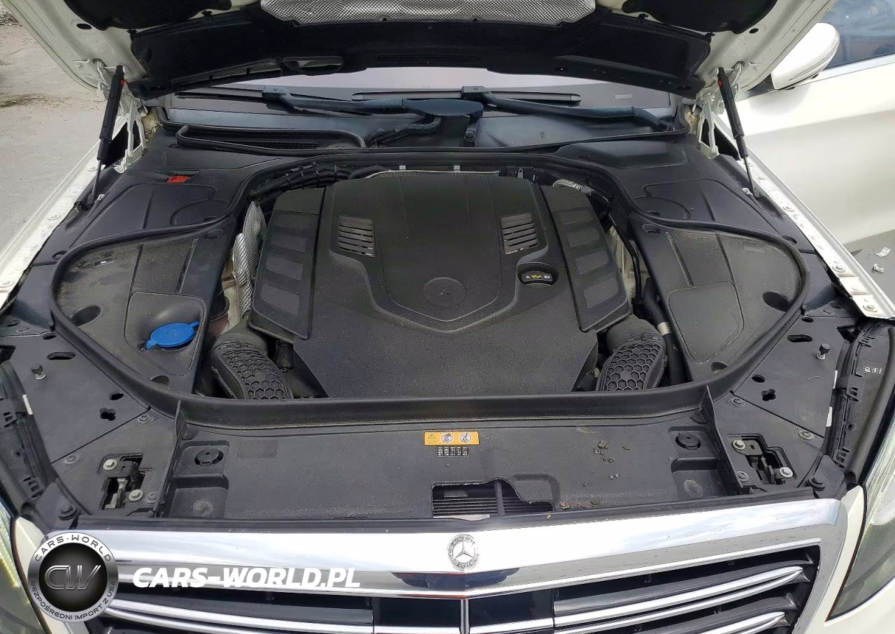 2018 Mercedes-Benz S 560 4Matic VIN:WDDUG8GB5JA346274 - 11