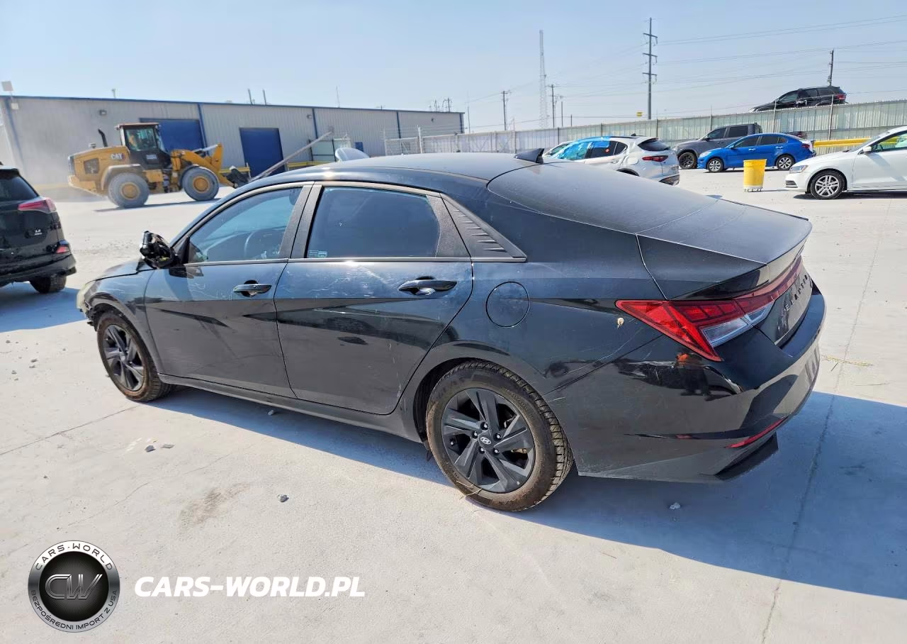 2023 Hyundai Elantra Blue VIN:KMHLM4AJ2PU067813 - 2