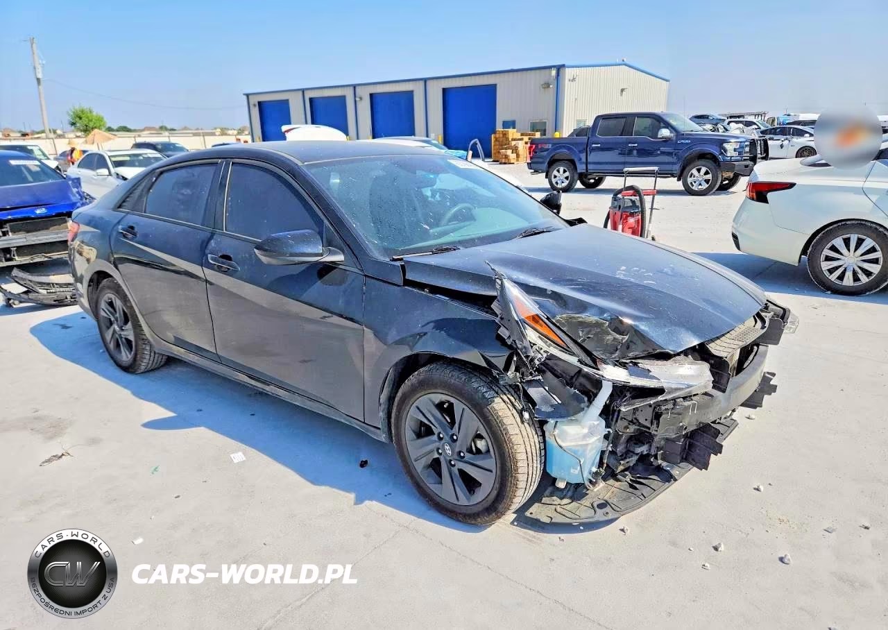 2023 Hyundai Elantra Blue VIN:KMHLM4AJ2PU067813 - 4