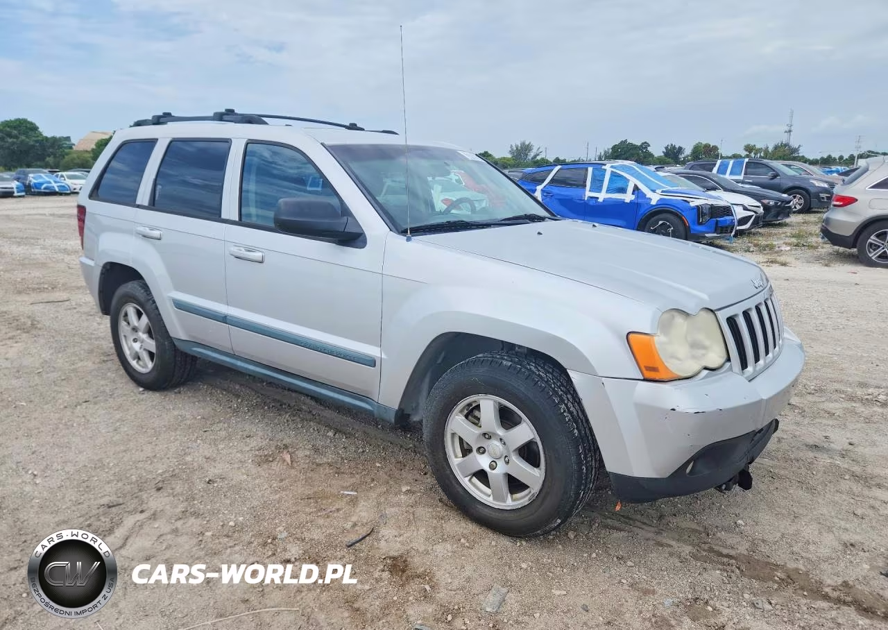 2008 Jeep Grand Cherokee Laredo VIN:1J8GR48K08C244705 - 4