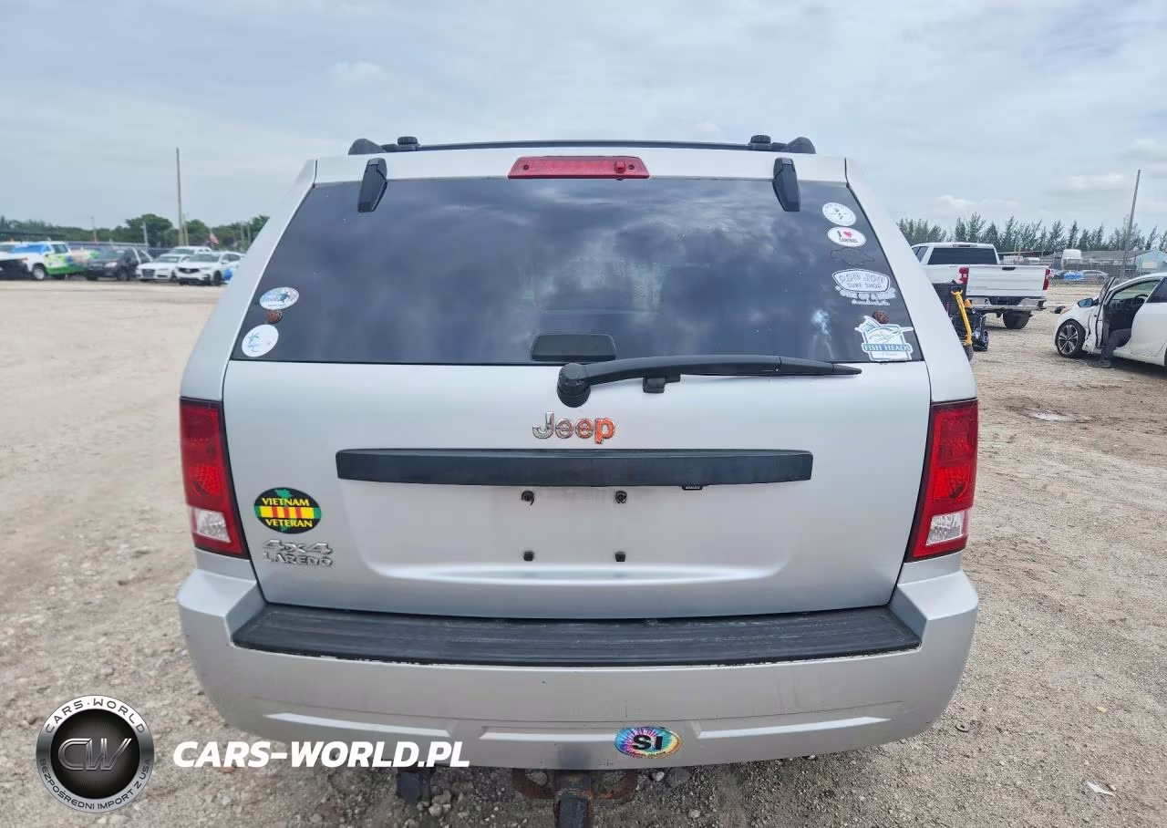 2008 Jeep Grand Cherokee Laredo VIN:1J8GR48K08C244705 - 6