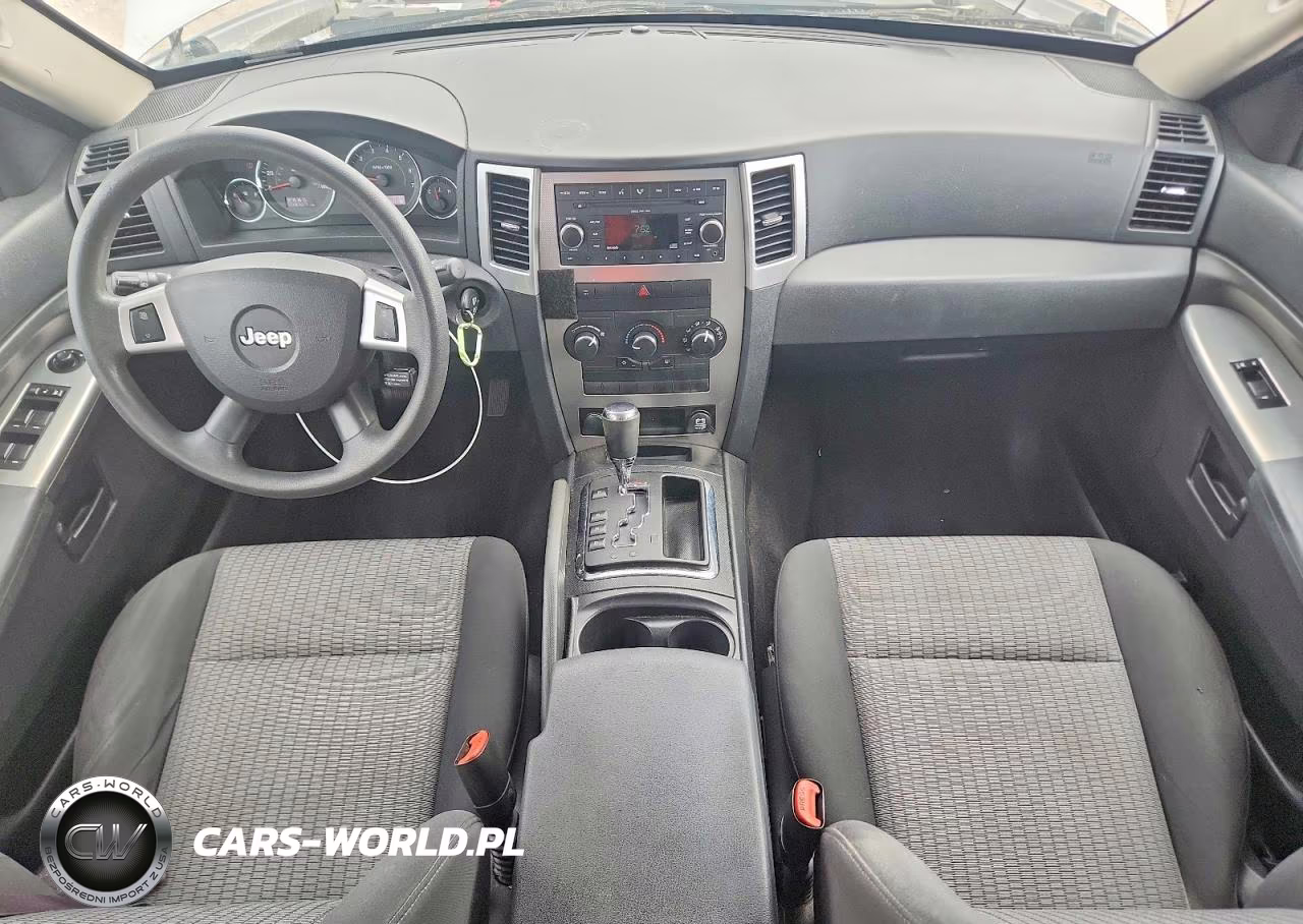 2008 Jeep Grand Cherokee Laredo VIN:1J8GR48K08C244705 - 8